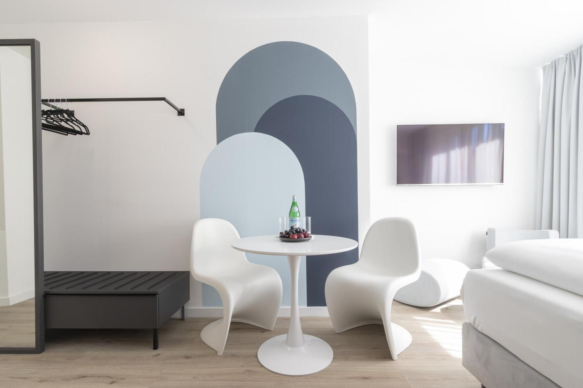 Zzzpace Smart-Hotel クレーフェルト エクステリア 写真